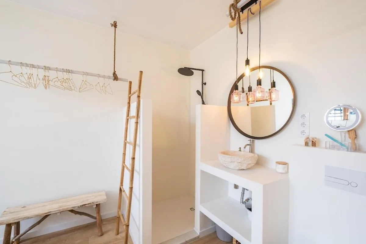 아파트 Anabella Guest House 알부페이라