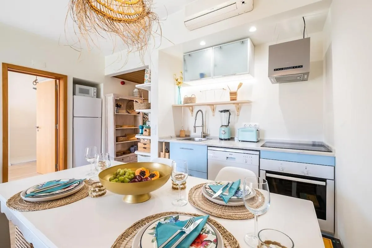 아파트 Anabella Guest House 알부페이라
