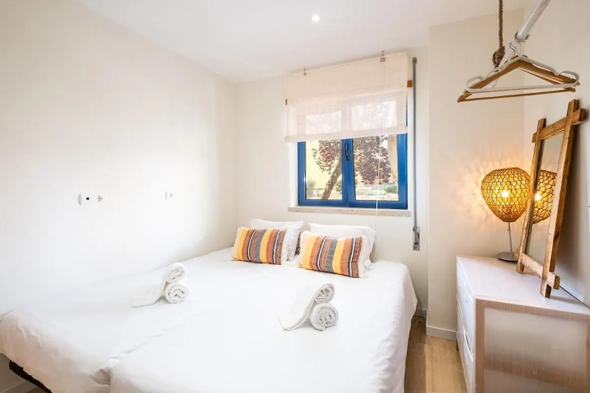 Anabella Guest House 알부페이라 0*,